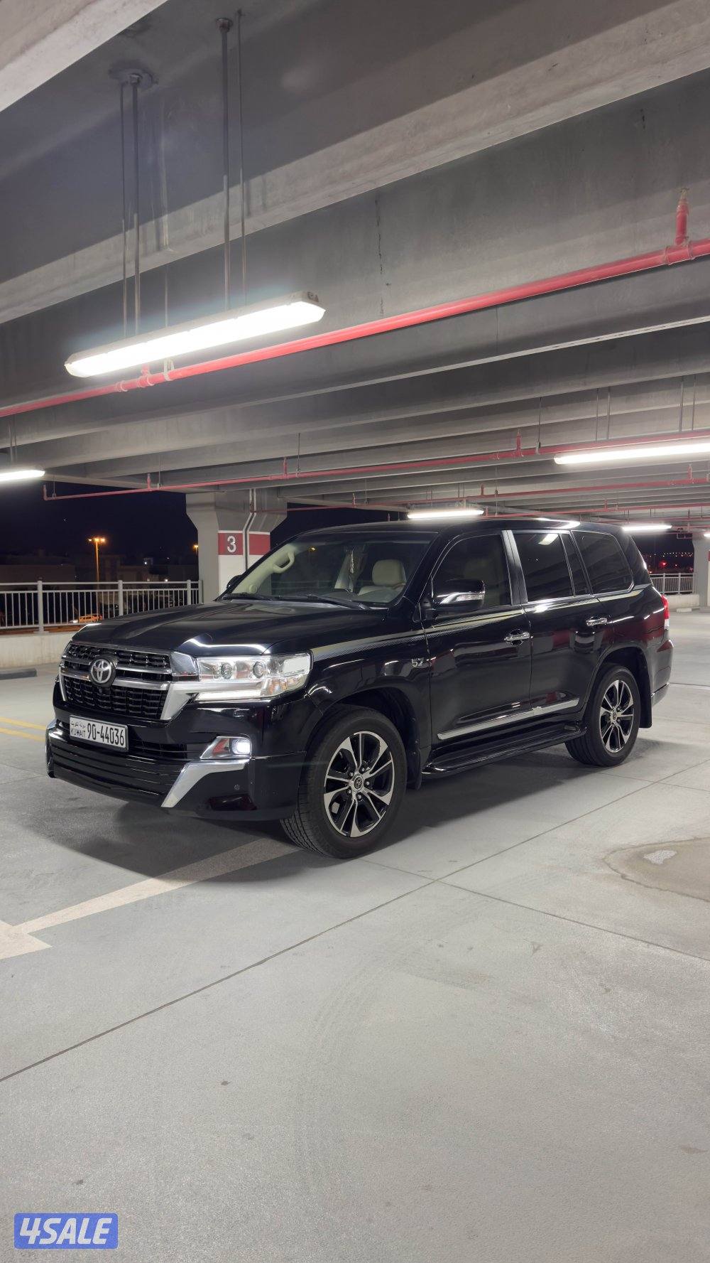 لاند كروزر vxr0