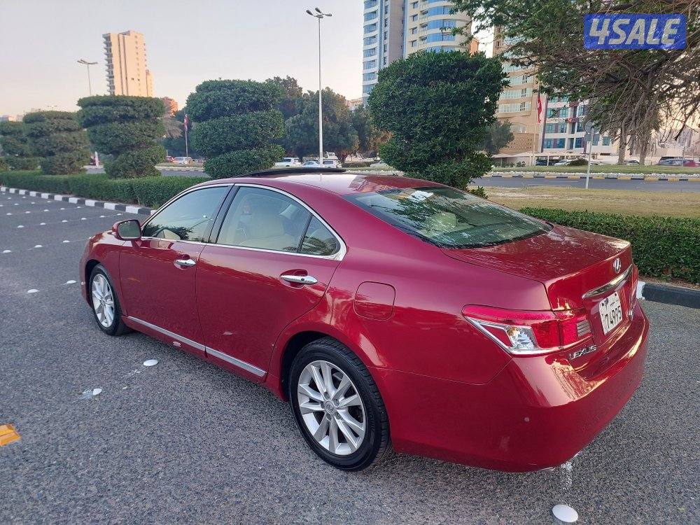 Lexus ES350 . 20115
