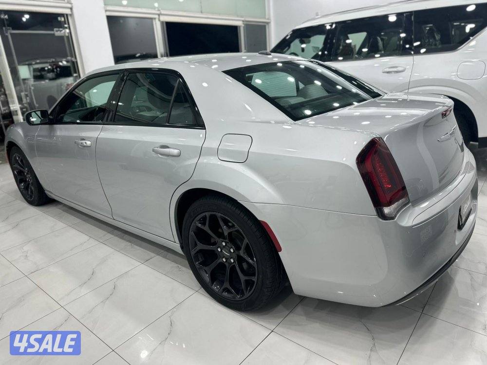 كرايزلر  C300 S موديل ٢٠٢١ وارد الوكاله ماشي٨٣ ألف كم2