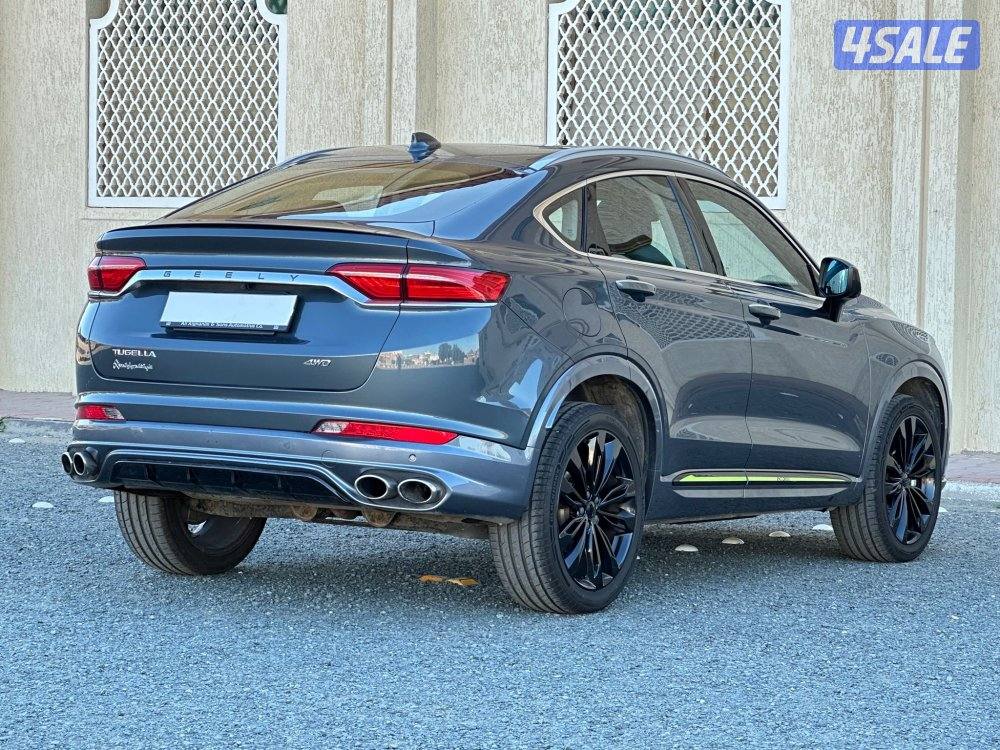 توجيلا موديل 2023 ماشي 90 الف صبغ وكاله5