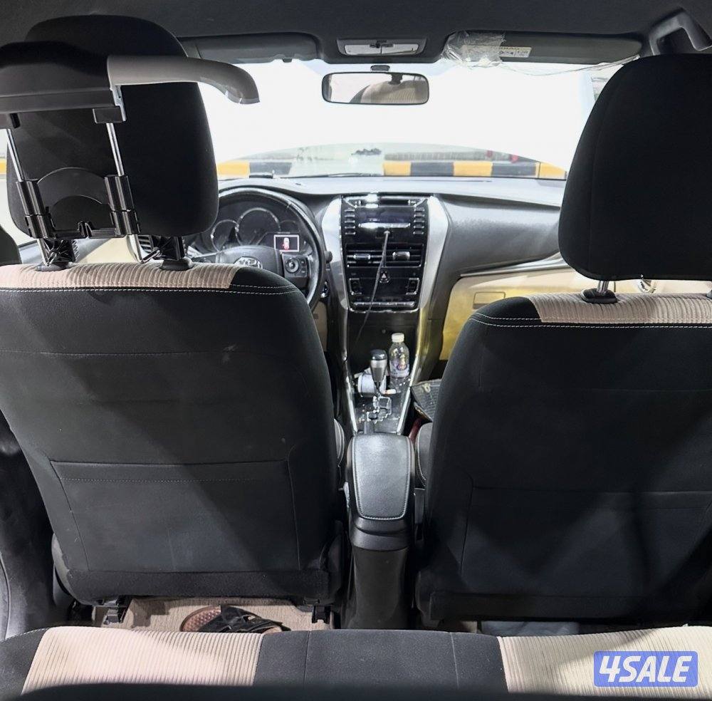 للبيع  تيوتا يارس6