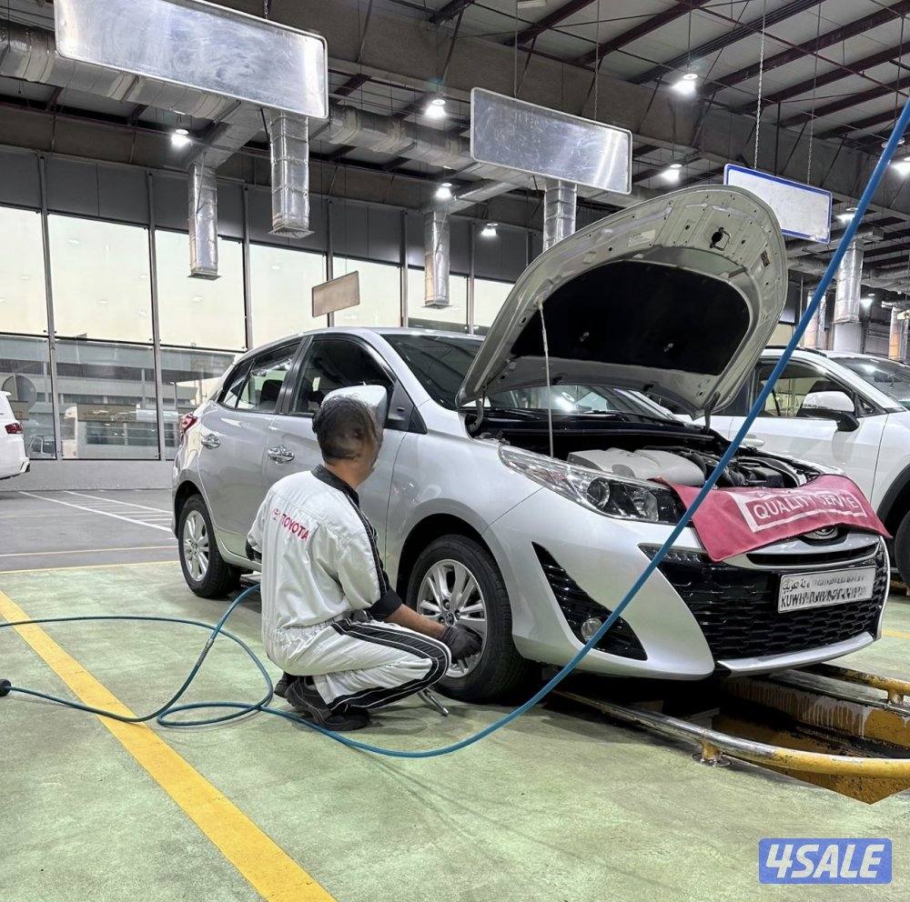 للبيع  تيوتا يارس4