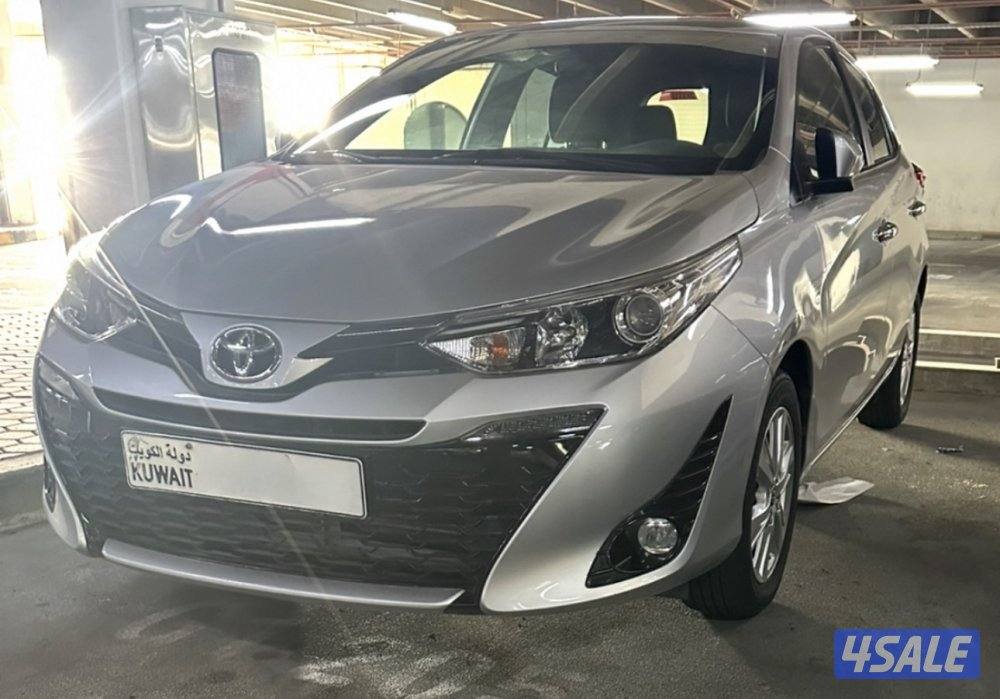 للبيع  تيوتا يارس0