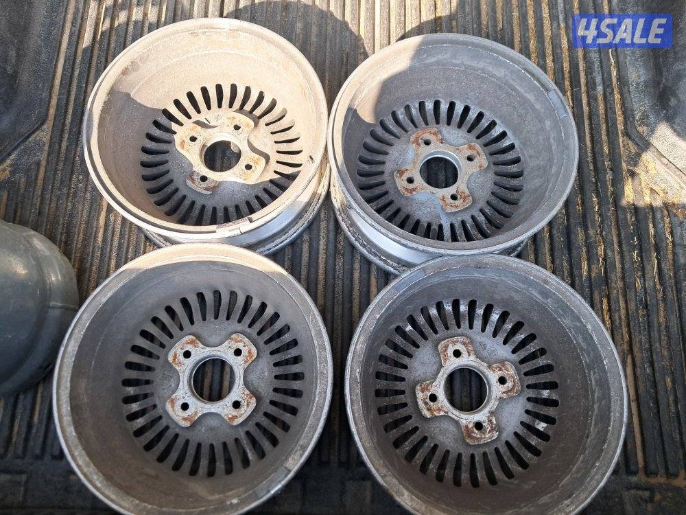 للبيع رنقان ٨١ اصلي شرط لامخرطه ولاقار ورنقات امريكيه7