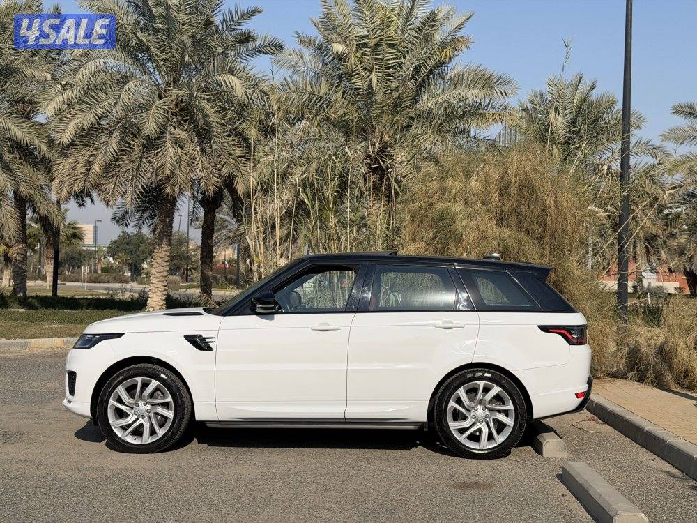 رنج روفر سبورت R داينمك موديل 2022 عداد قليل 53 الف الغانم تحت الكفاله12
