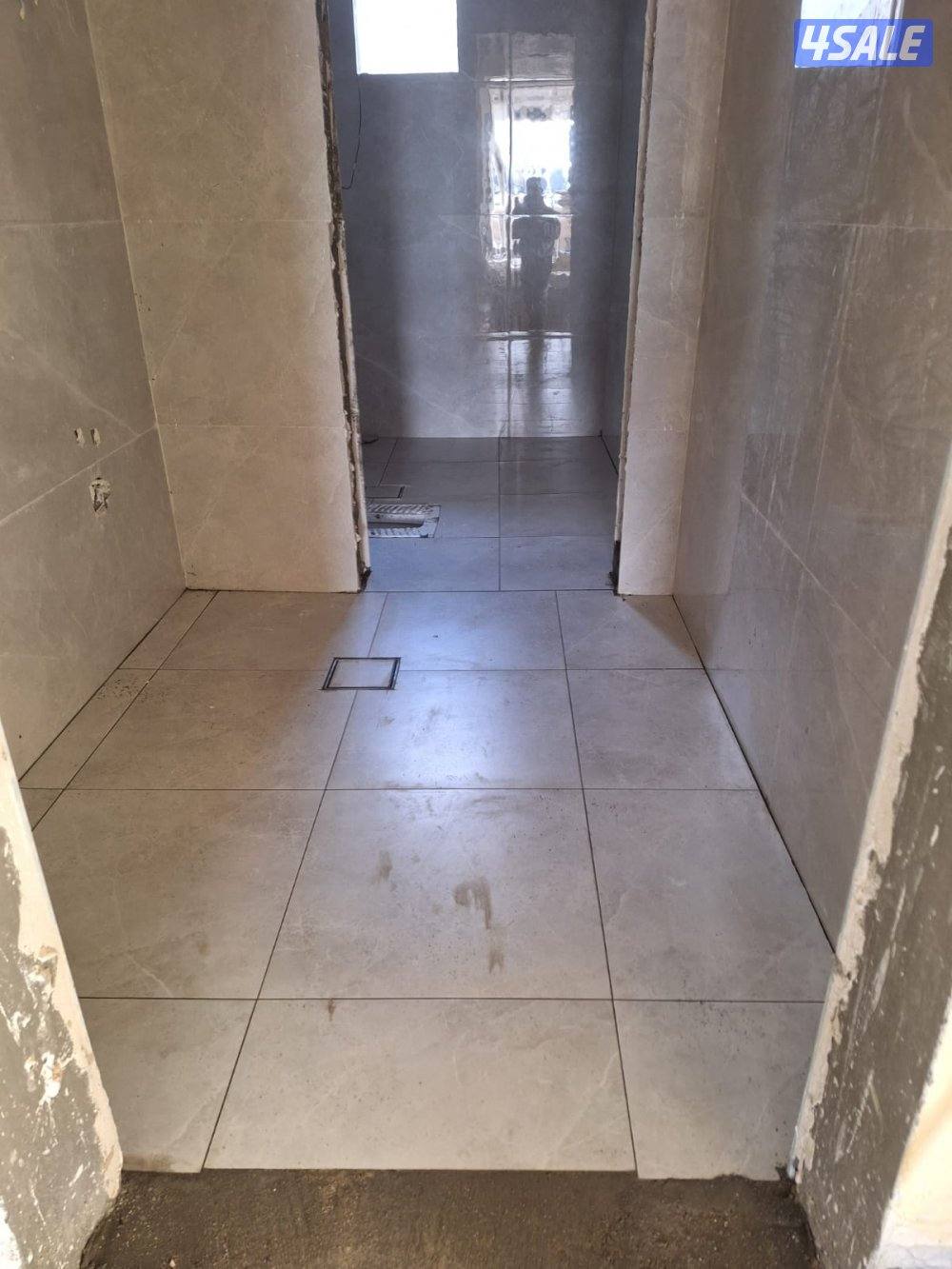 تجديد منزلك بأقل الأسعار!
هل تحلم بأرضيات سيراميك فخمة وبجودة عالية؟
م3