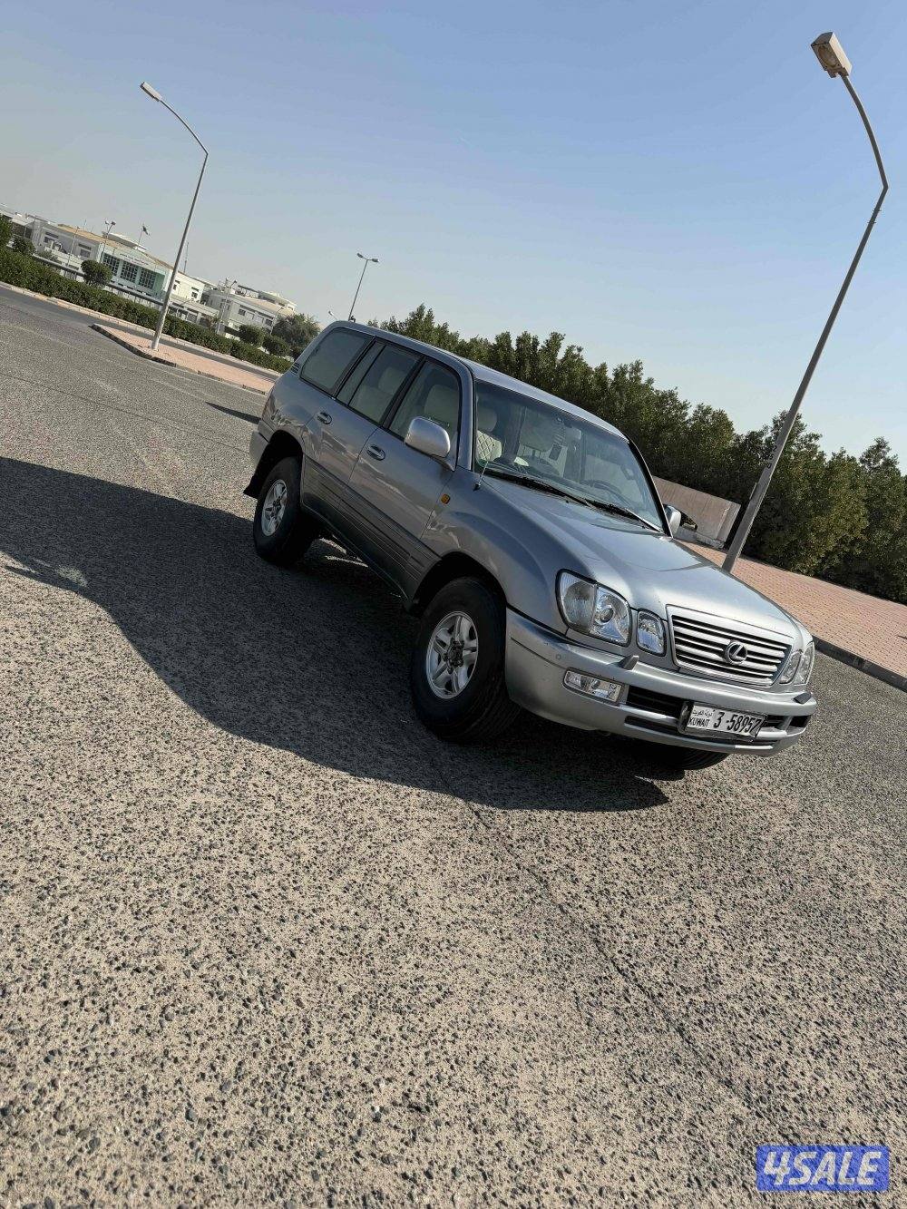 للبيع لكزس0