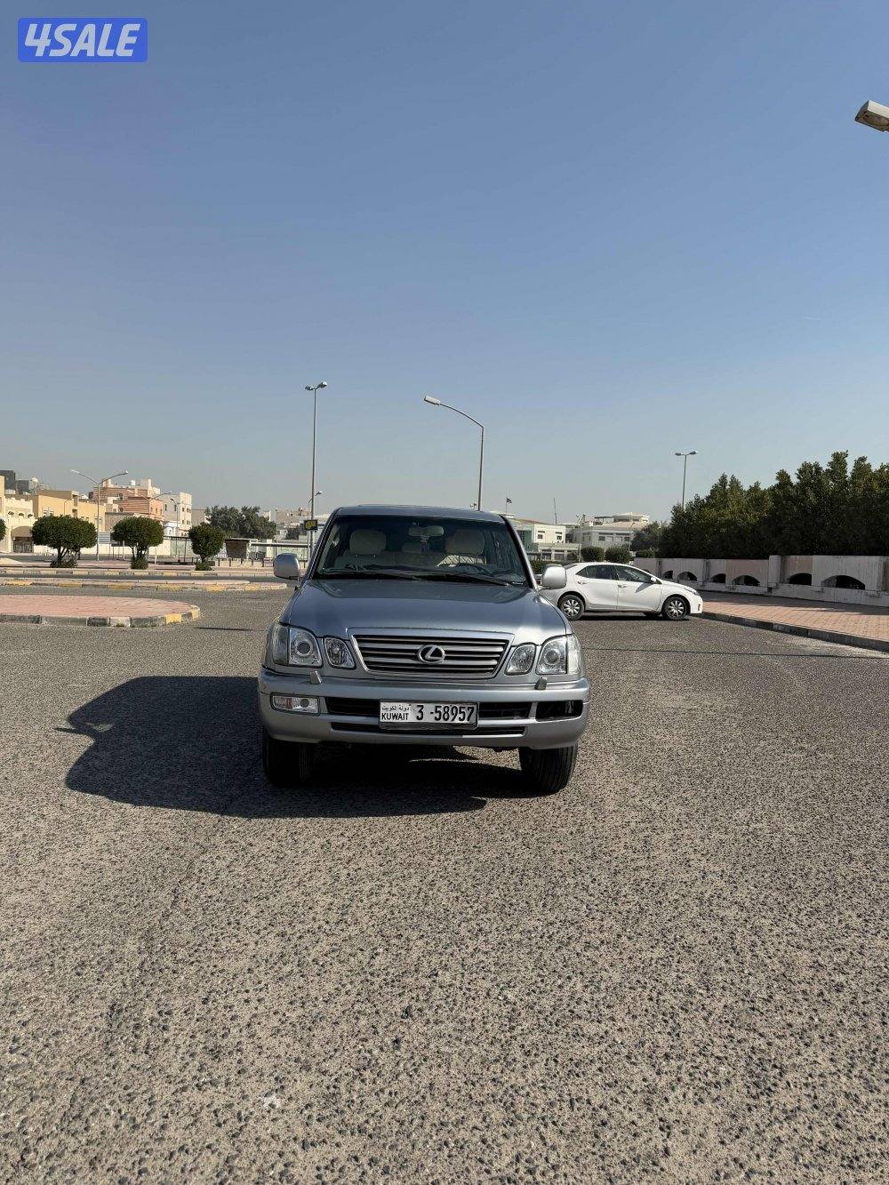 للبيع لكزس3