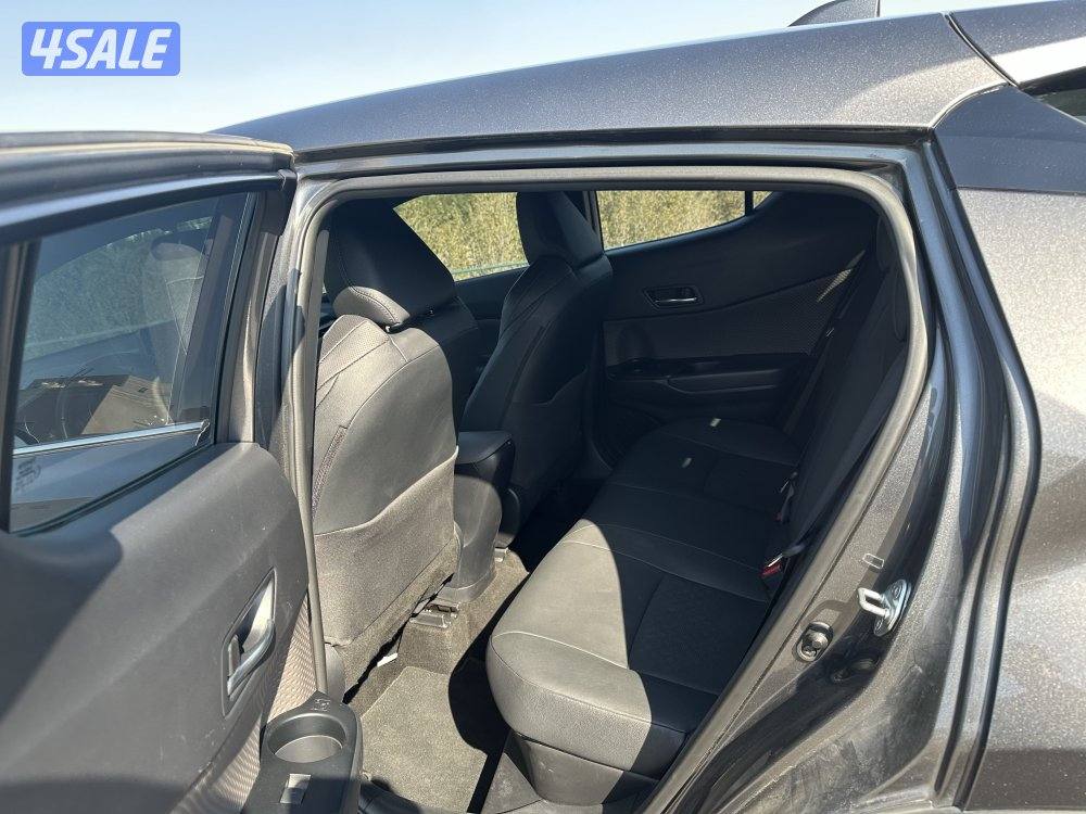 للبيع تويوتا C-HR هايبر4