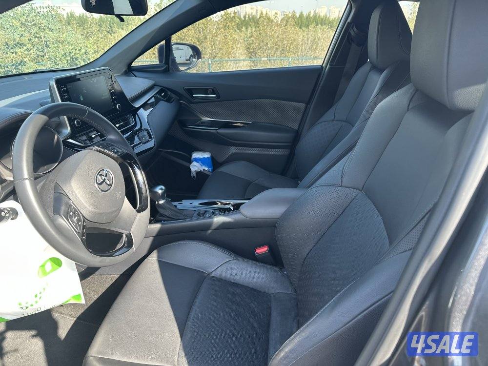 للبيع تويوتا C-HR هايبر7