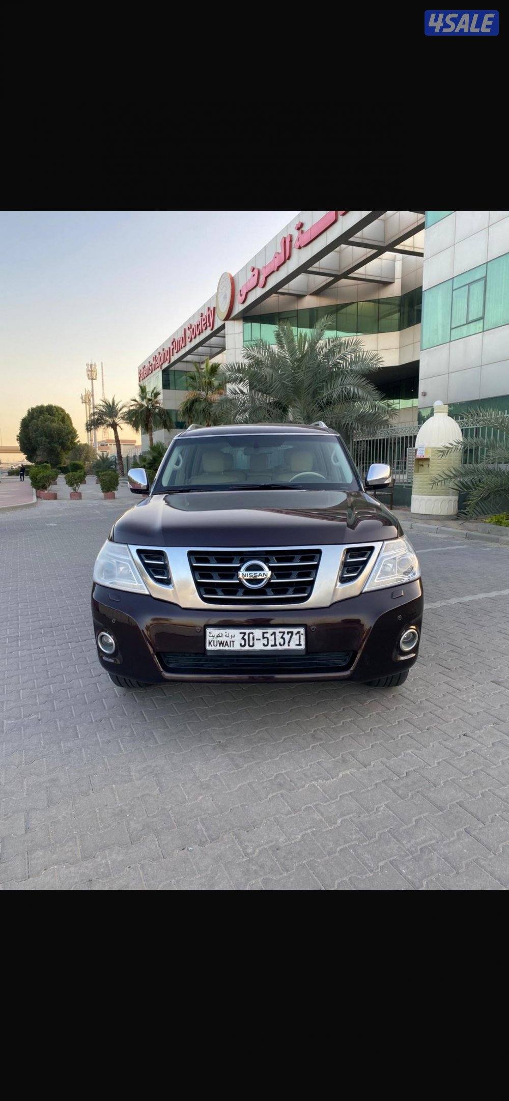 نيسان باترول  بلاتينيوم 2015 بحالة جديدة ماشي وارد الوكالة6