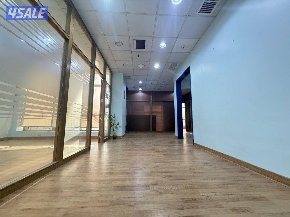 متوفر دور تجاري في برج كتير راقي ، بموقع متميز بشرق المساحه ١٦٠م1