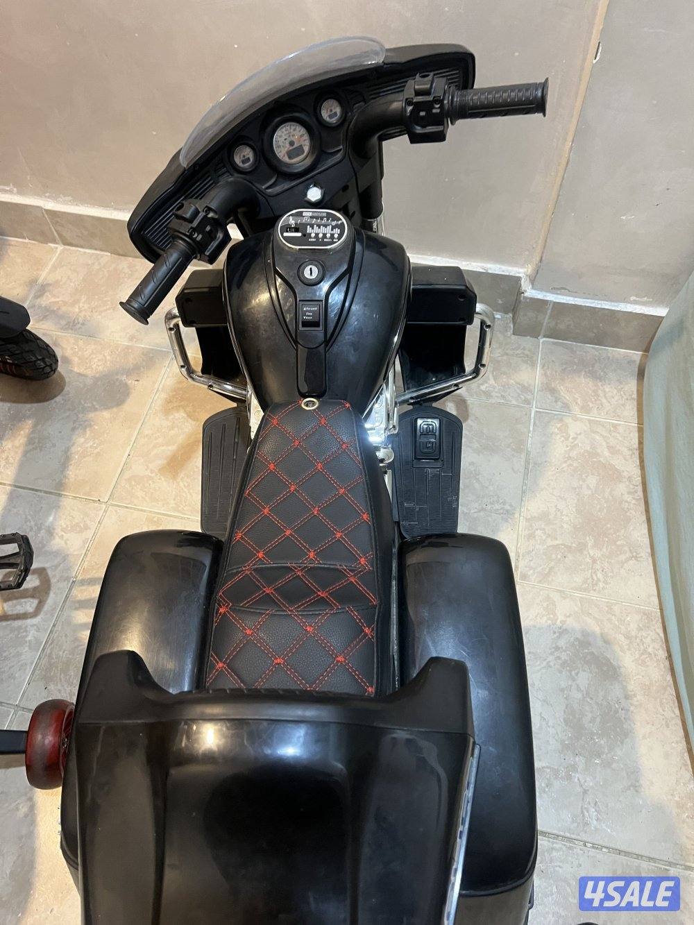 ميدان حولي عند الدائري الرابع قطعة 11 جادة 172