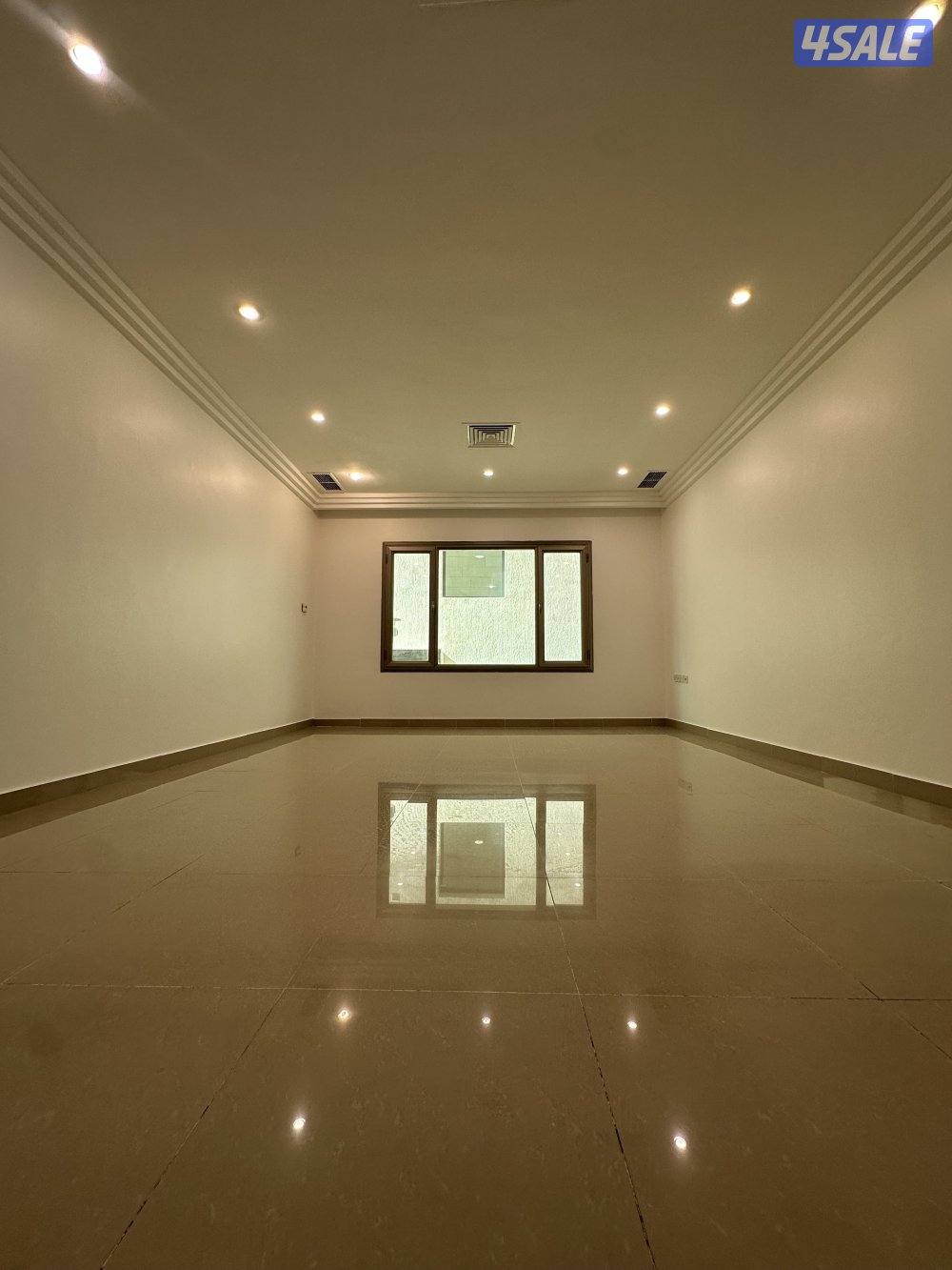 شقه الدعيه المساحة ٢٠٠ متر0