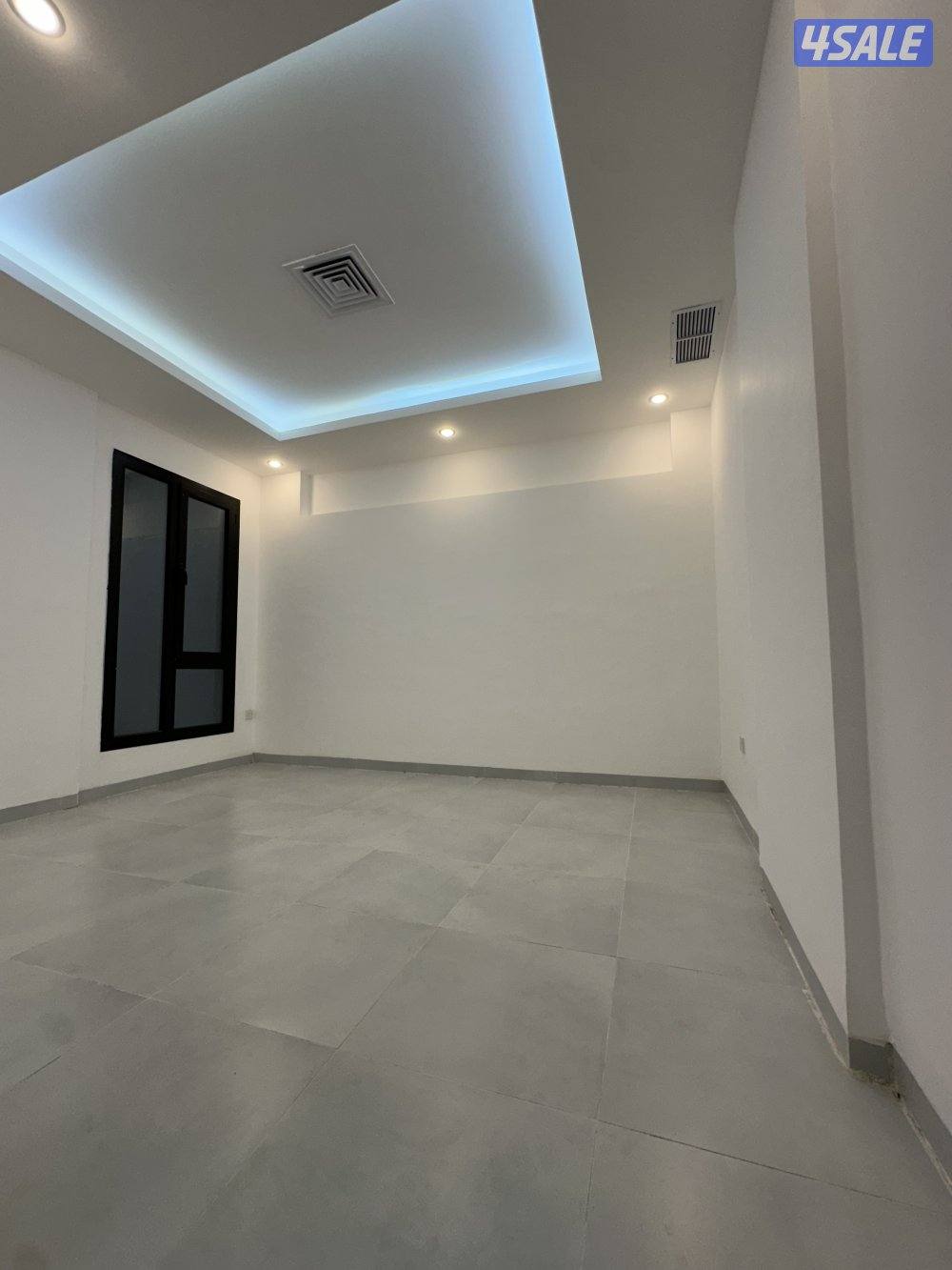 سرداب بالرميثيه المساحة ٢٥٠ متر الإيجار ٥٠٠7