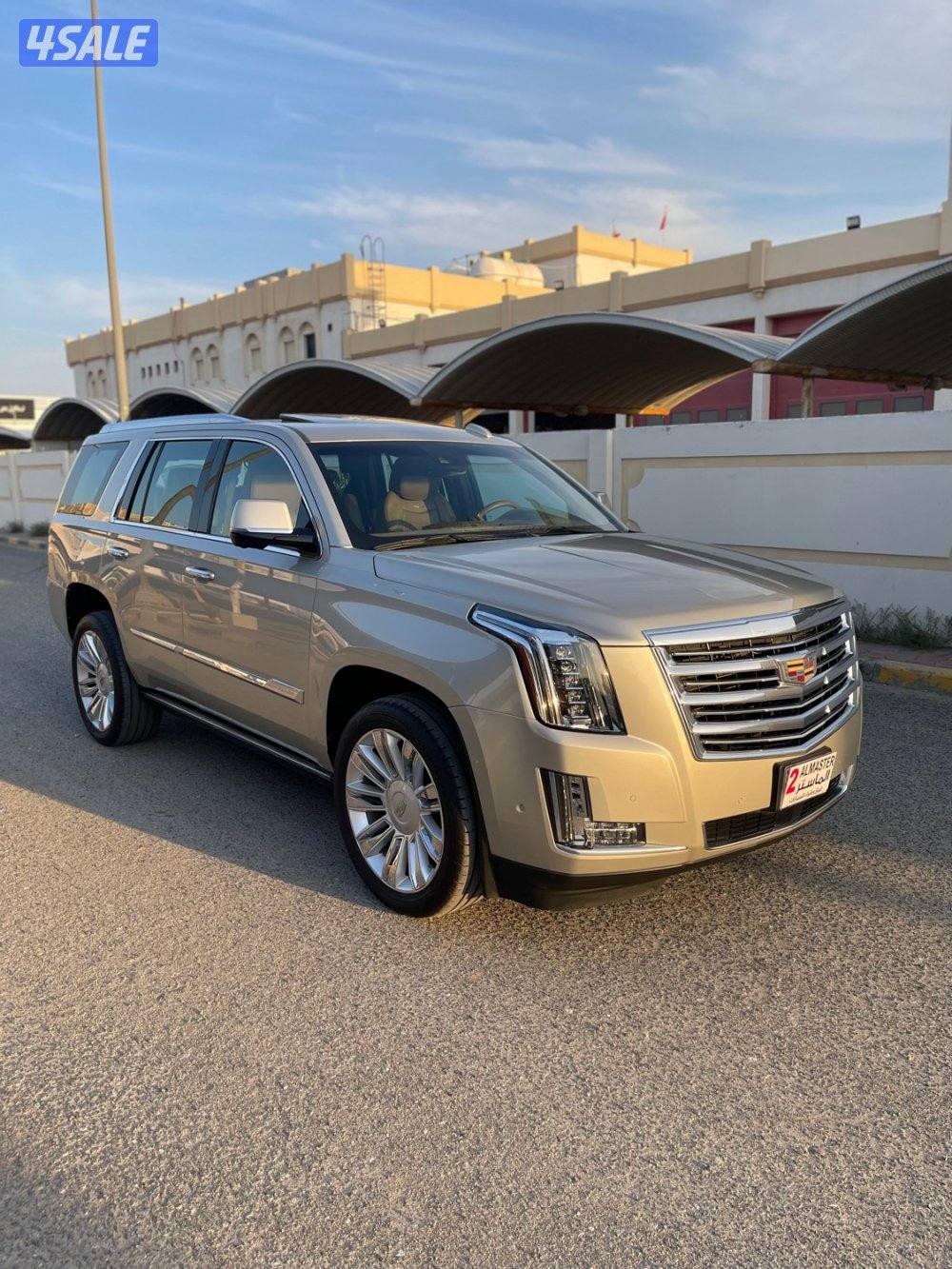 كاديلاك اسكاليد بلاتينوم وارد قطر صبغ الوكاله شرط الفحص1