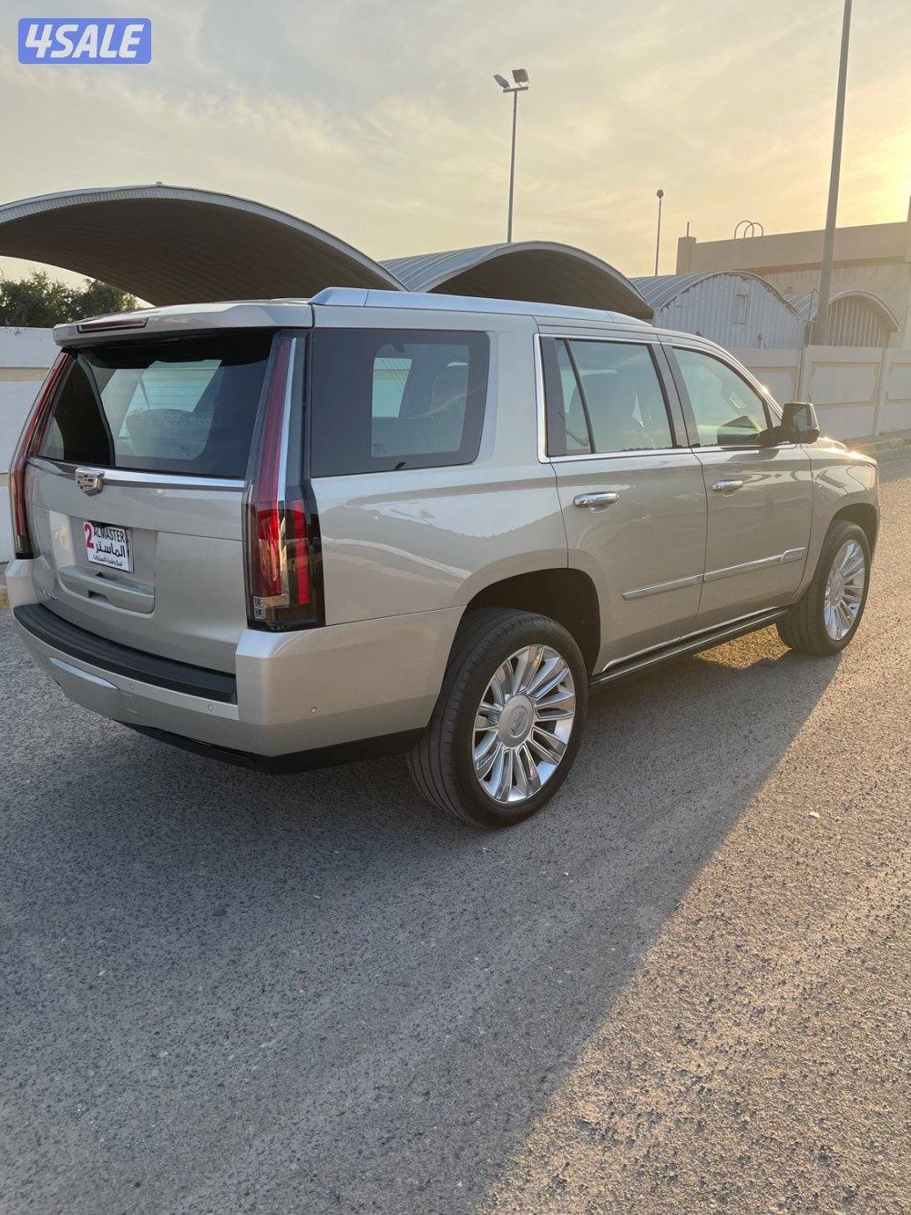 كاديلاك اسكاليد بلاتينوم وارد قطر صبغ الوكاله شرط الفحص2