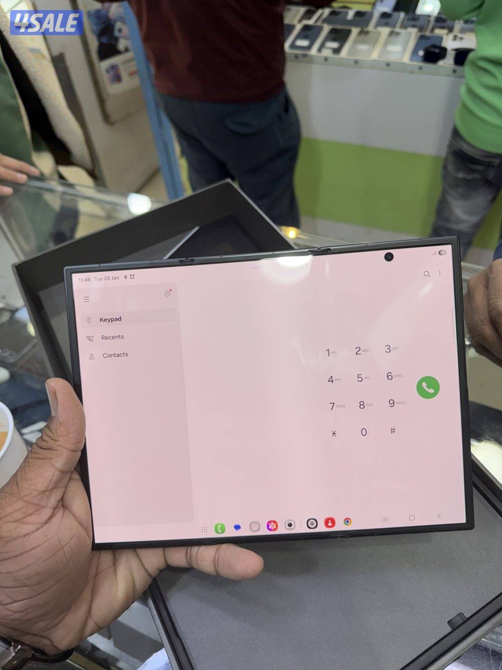 Samsung Galaxy ZTriFold0