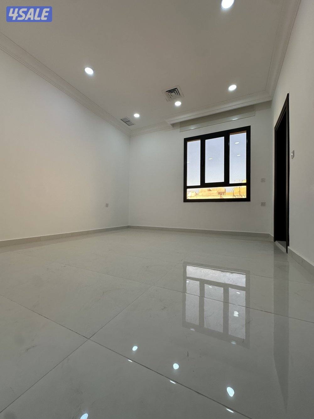 شقه برميثيه شقه سوبر ديلوكس مساحة ٢٠٠ متر2