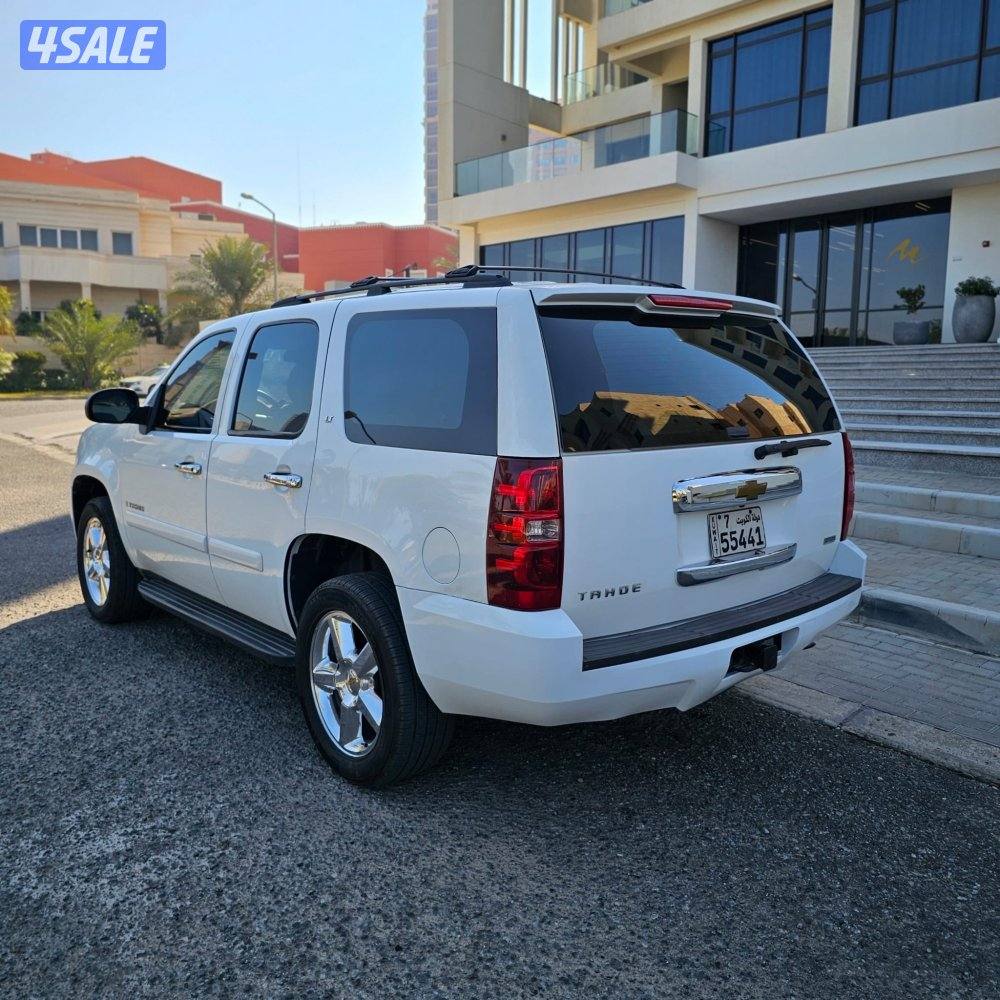 شفروليه تاهو ، ٢٠٠٩  دبل ، شرط الفحص جير وماكينه و شاصي3