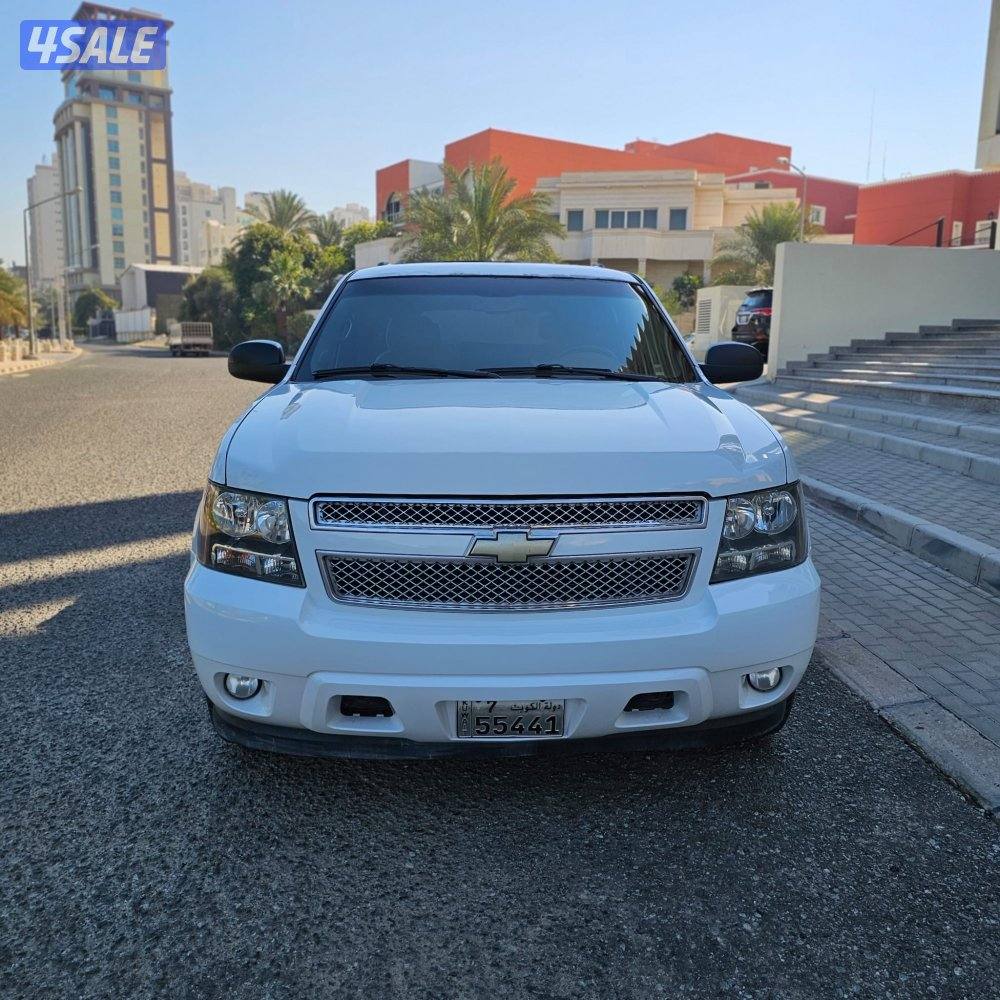 شفروليه تاهو ، ٢٠٠٩  دبل ، شرط الفحص جير وماكينه و شاصي7