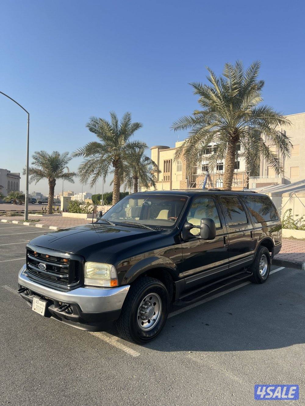 للبيع فورد اكسكيرجن 20021