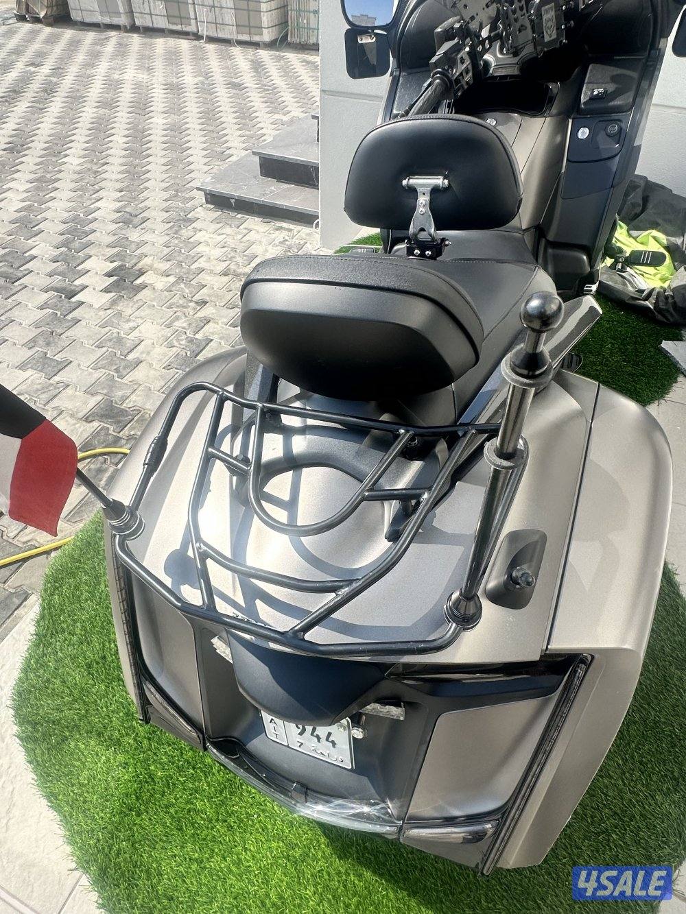 للبيع قولد وينق F6B موديل 2014 فل اكسسوارات سيرفس وكاله3