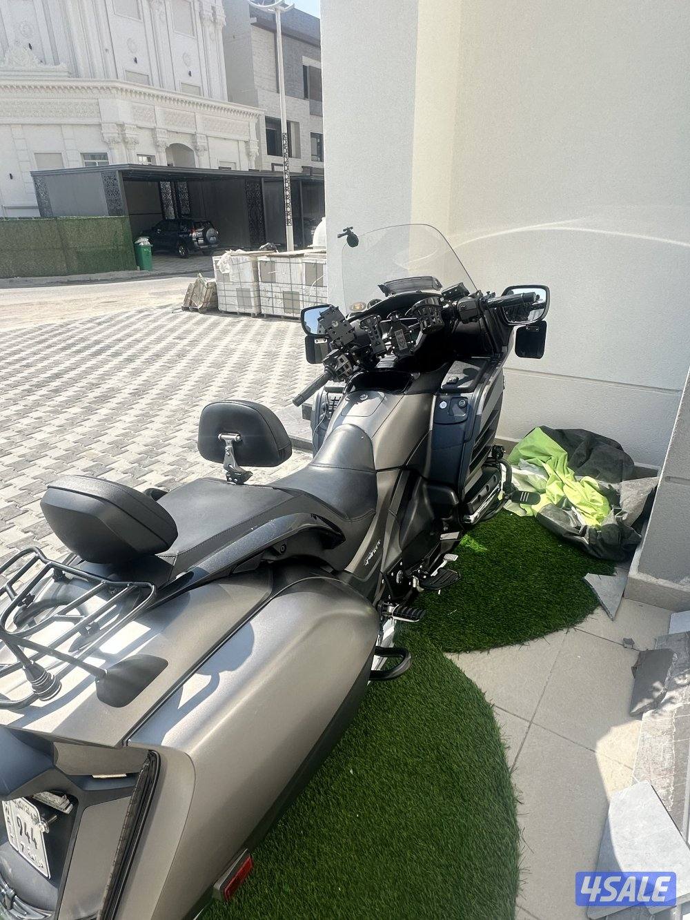 للبيع قولد وينق F6B موديل 2014 فل اكسسوارات سيرفس وكاله4