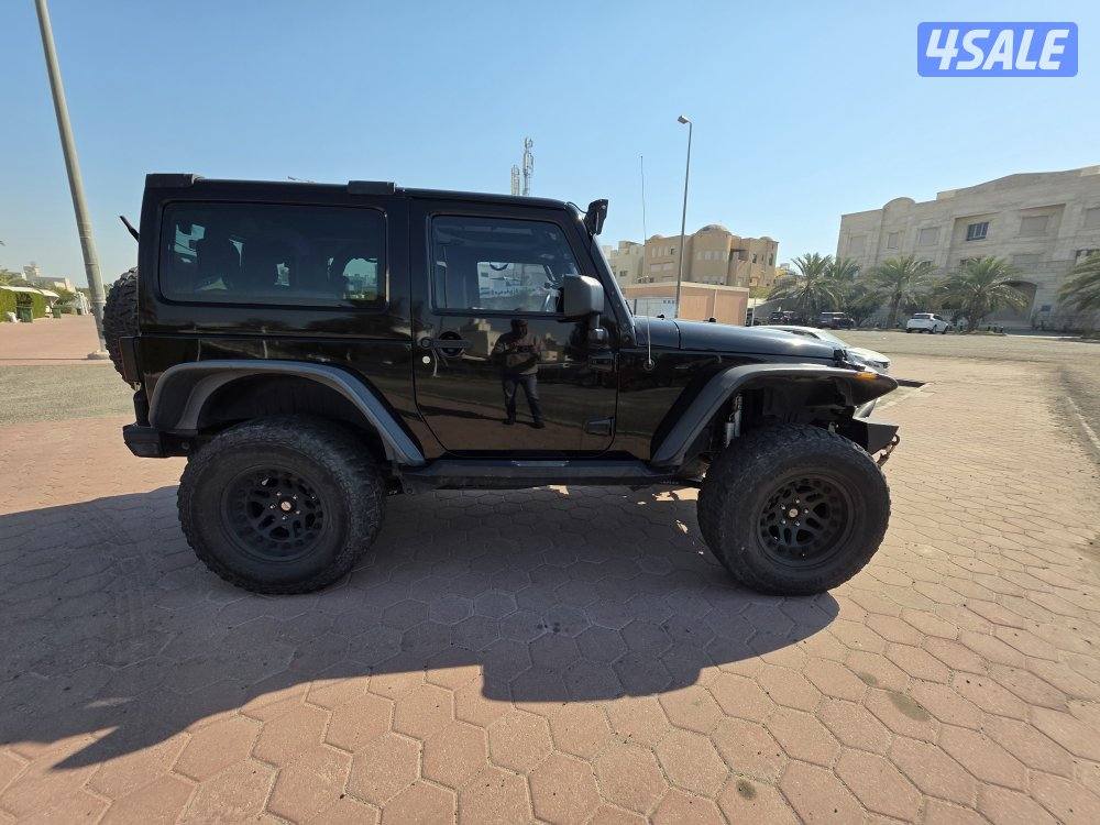 للبيع جيب رانجلر قير عادي6