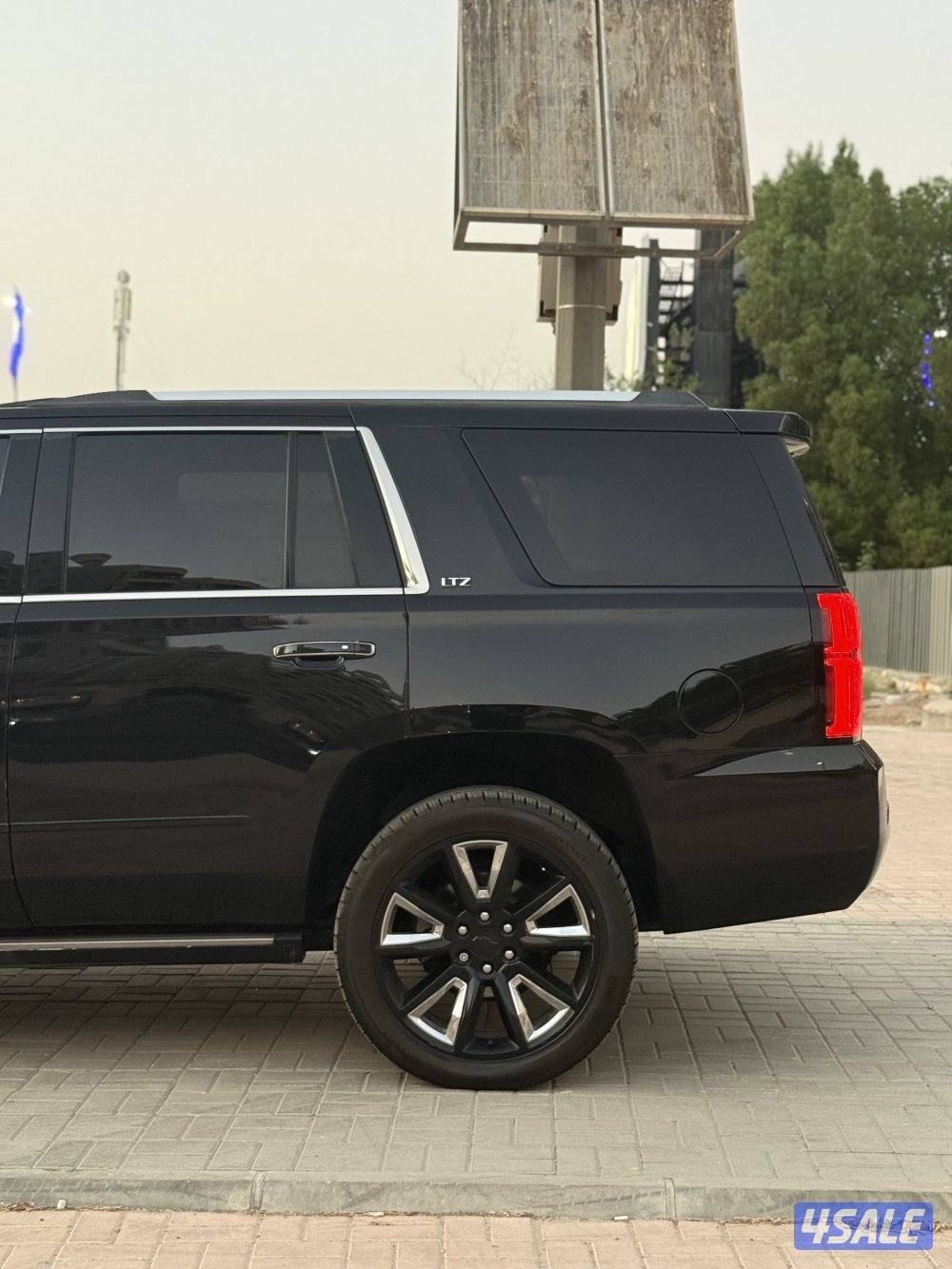 🔺شيفروليه تاهو LTZ الدرجه الاولي اسود من داخل تان  2016 🔺3