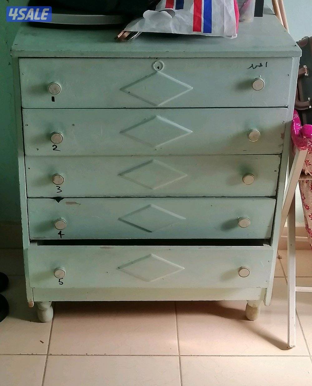 للبيع كبتات مختلفه مفرد او جمله3