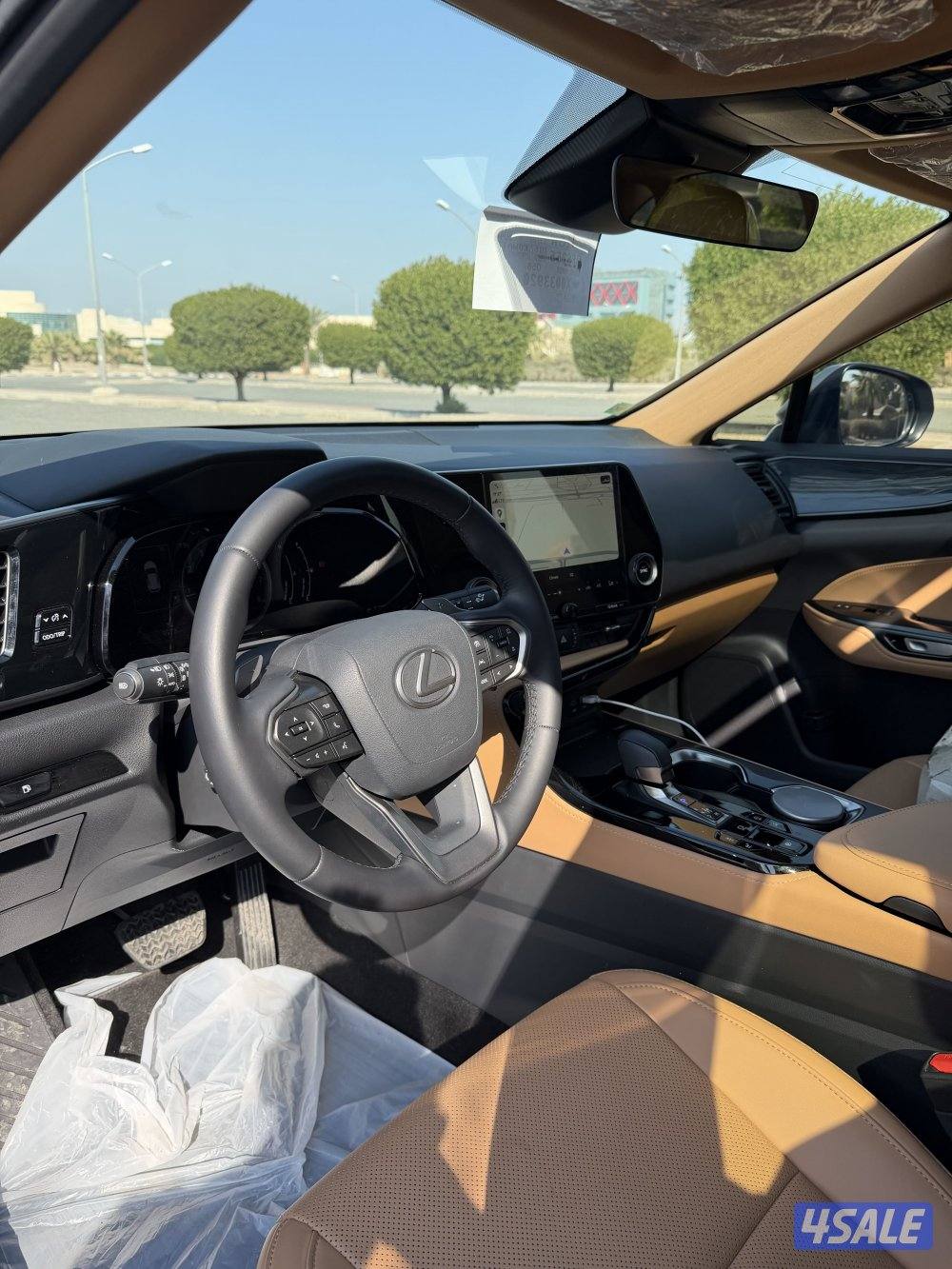 للبيع NX350 موديل 2025ماشي 9الف شرط الفحص بحاله الوكاله وارد الساير4