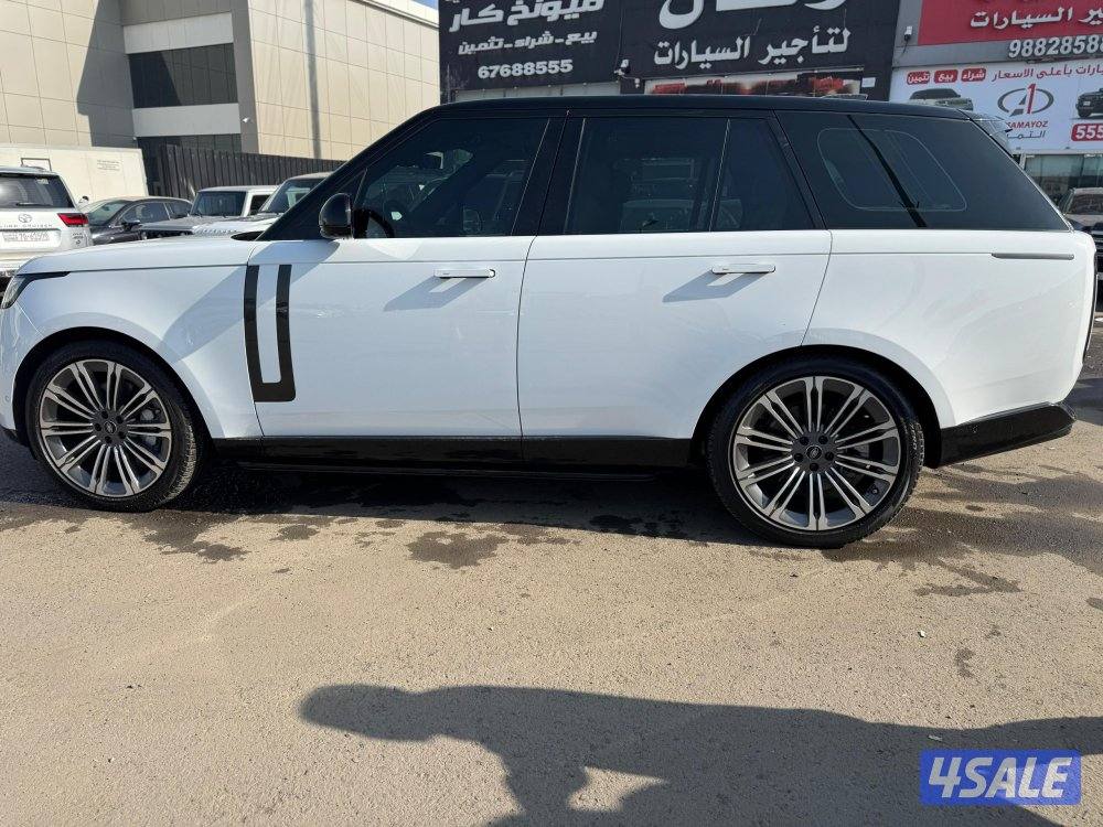 رنج روفر V8-HSE.P530
موديل 2024
ماشي 13.000 k.m 
وارد الغانم.1
