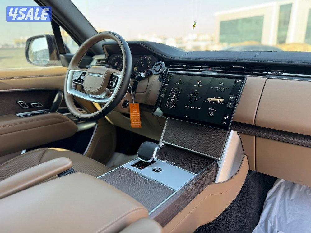 رنج روفر V8-HSE.P530
موديل 2024
ماشي 13.000 k.m 
وارد الغانم.7