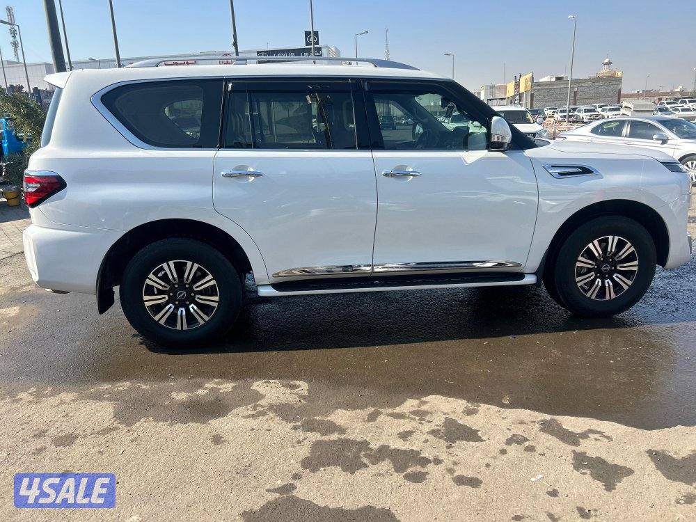 نيسان باترول تيتانيوم .V6
موديل 2023
ماشى 129.000 k.m 
وارد البابطين .2