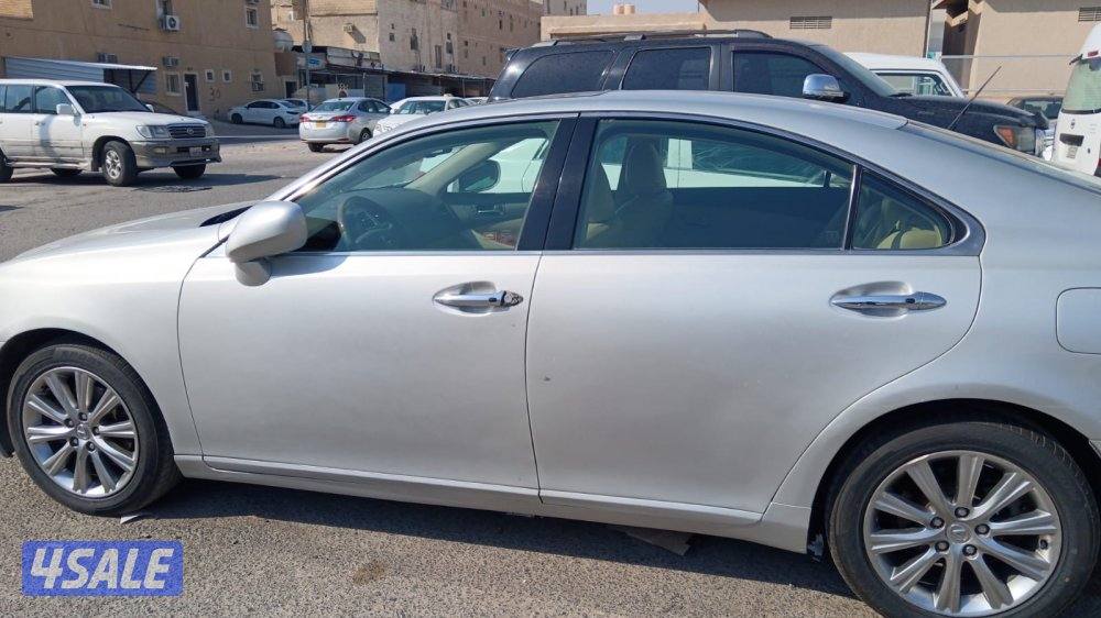 للبيع لكزس موديل 20071