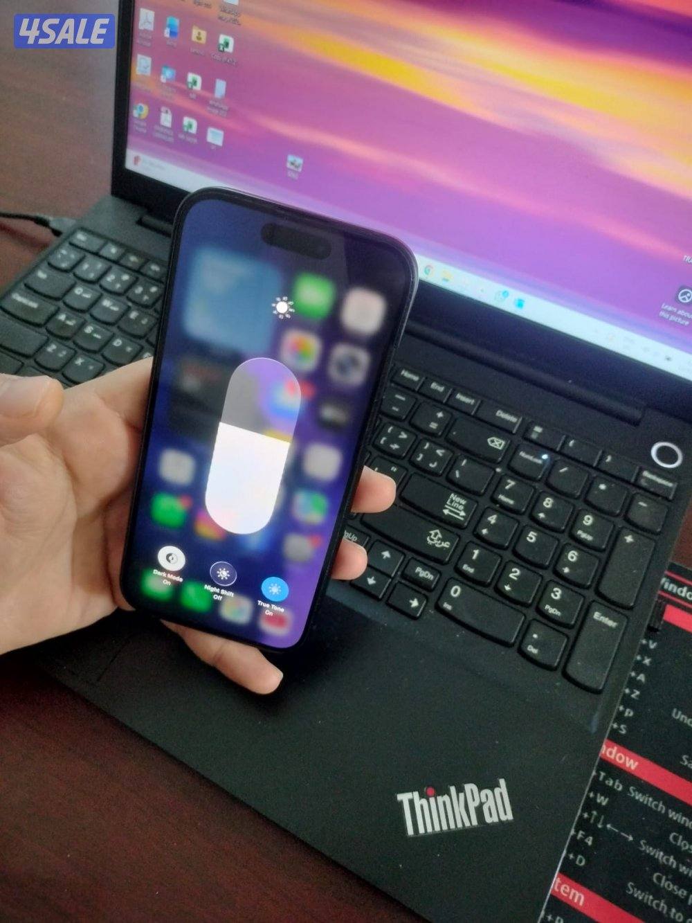 ايفون 15 معفى جمارك بطارية 94 كالجديد ما فى خدش مساحة 1284