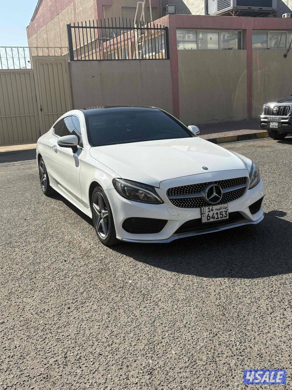 للبيع مرسيدس c-300 ماشية 105 شرط الفحص0