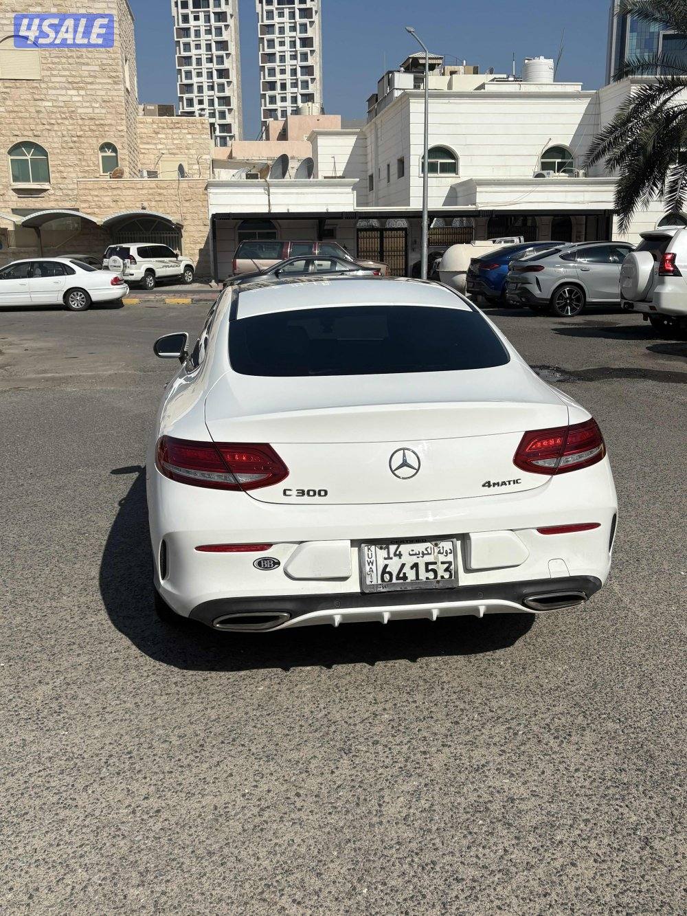 للبيع مرسيدس c-300 ماشية 105 شرط الفحص2