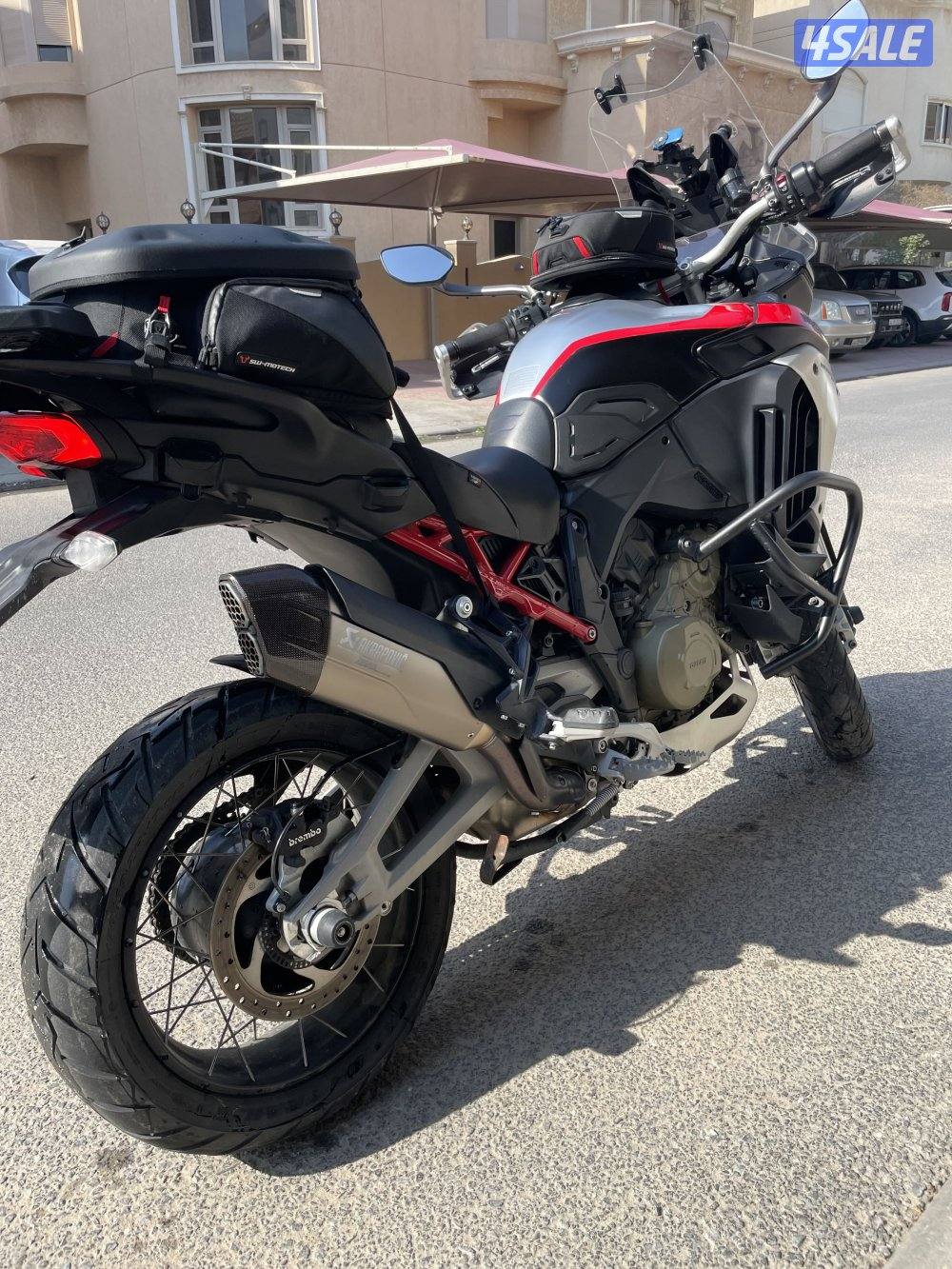 Ducati multistrada v4 rally0