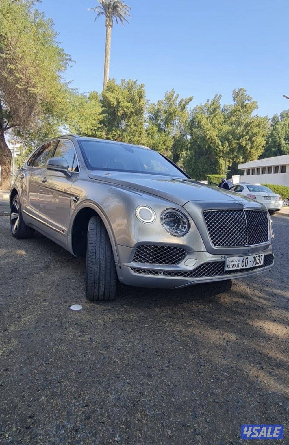 للبيع بنتلي بينتاجا 20171