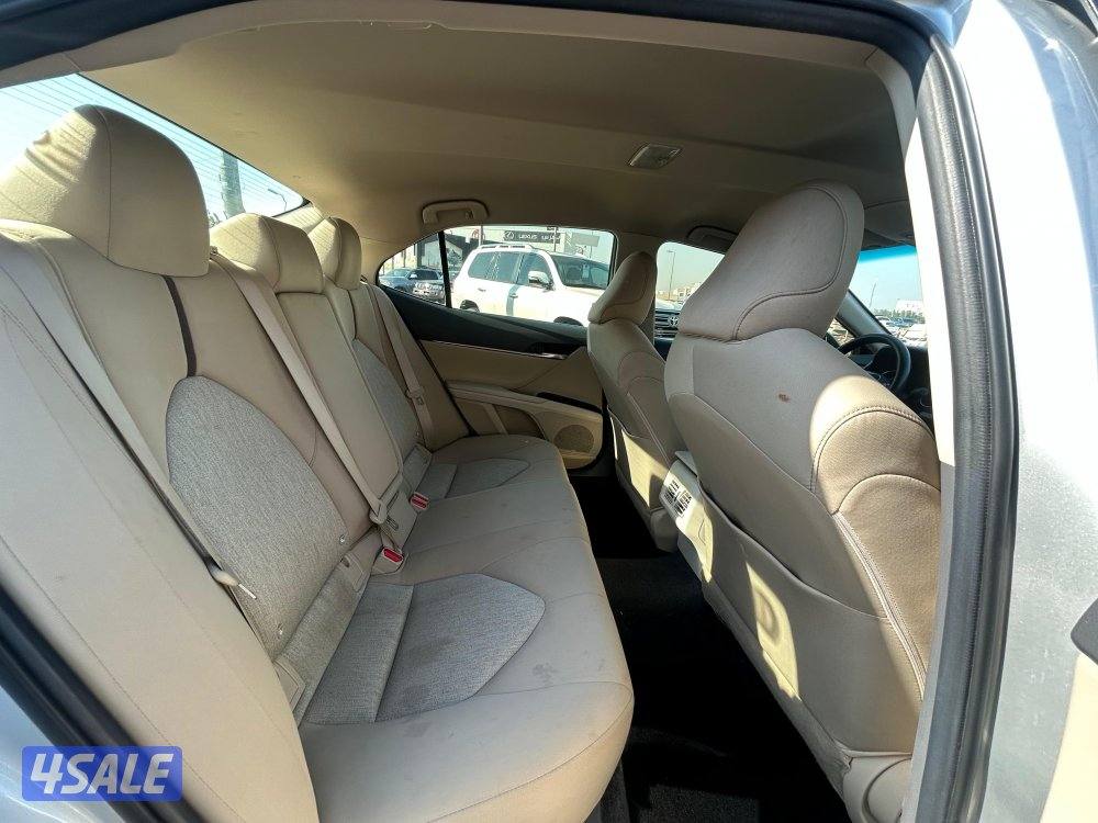 تويوتا كامرى.V4 -LE 
موديل 2019
ماشى 101.000 k.m 
وارد الساير.5