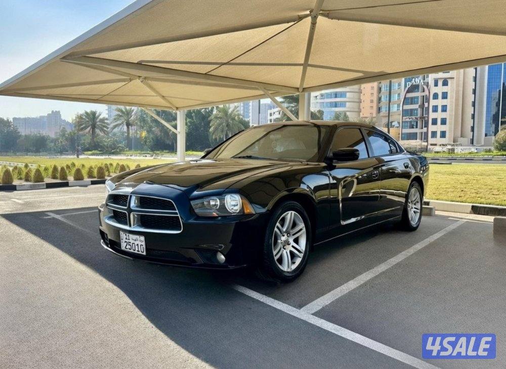 دودج تشارجر - الموديل:2012 - العداد:2702