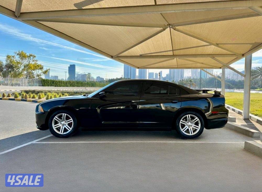 دودج تشارجر - الموديل:2012 - العداد:2703