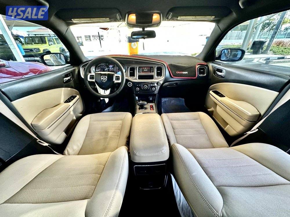 دودج تشارجر - الموديل:2012 - العداد:27010