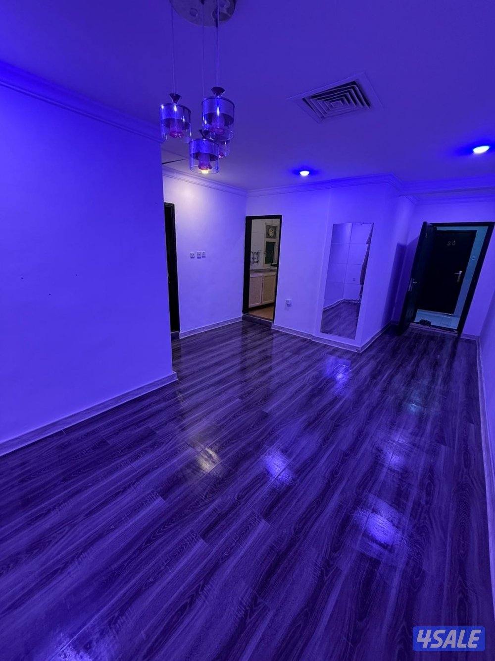 شقق للايجار خلو وفاضي غرفة وصالة ومطبخ وحمام تشطيب سرير لوكس14