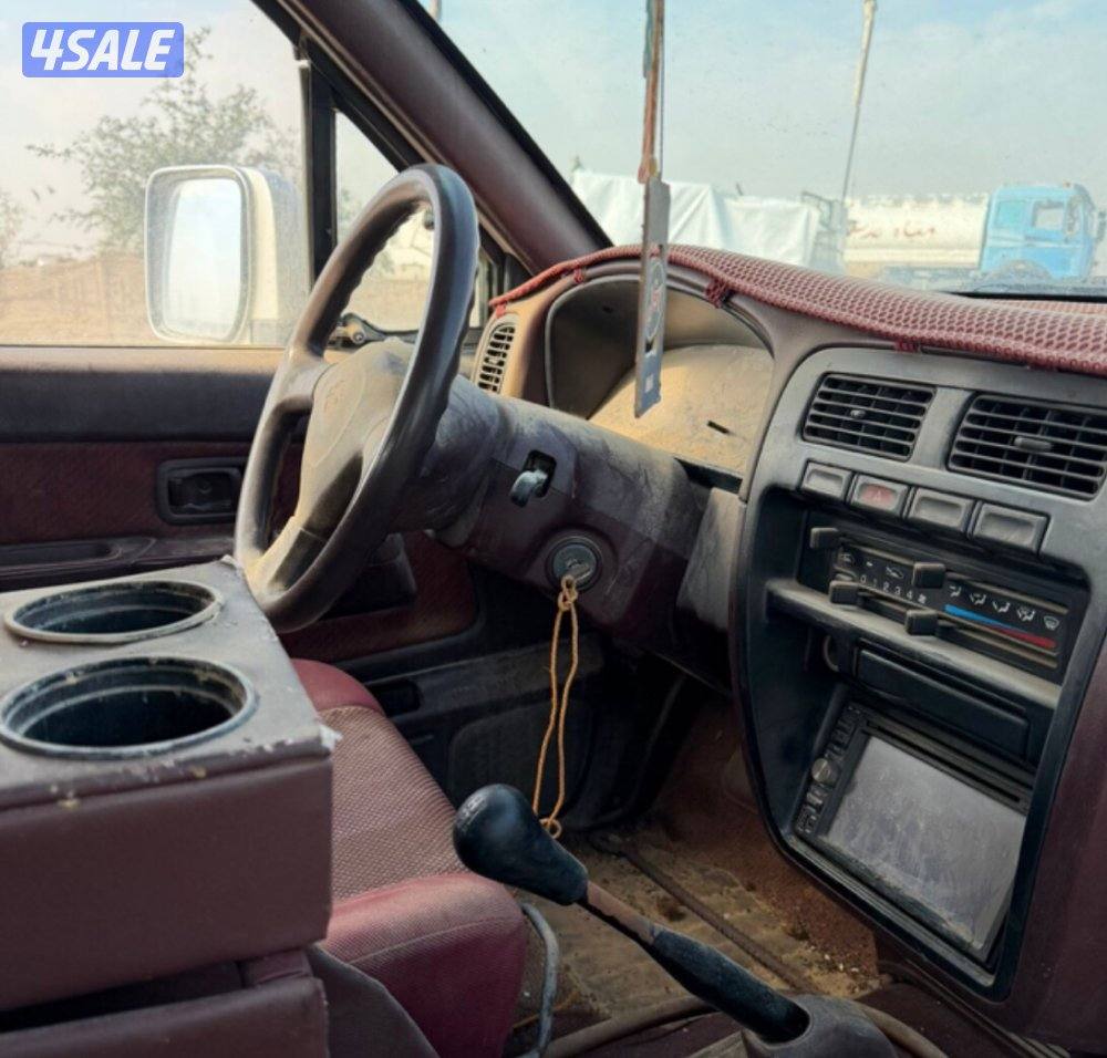 للبيع سيارة سكراب 24