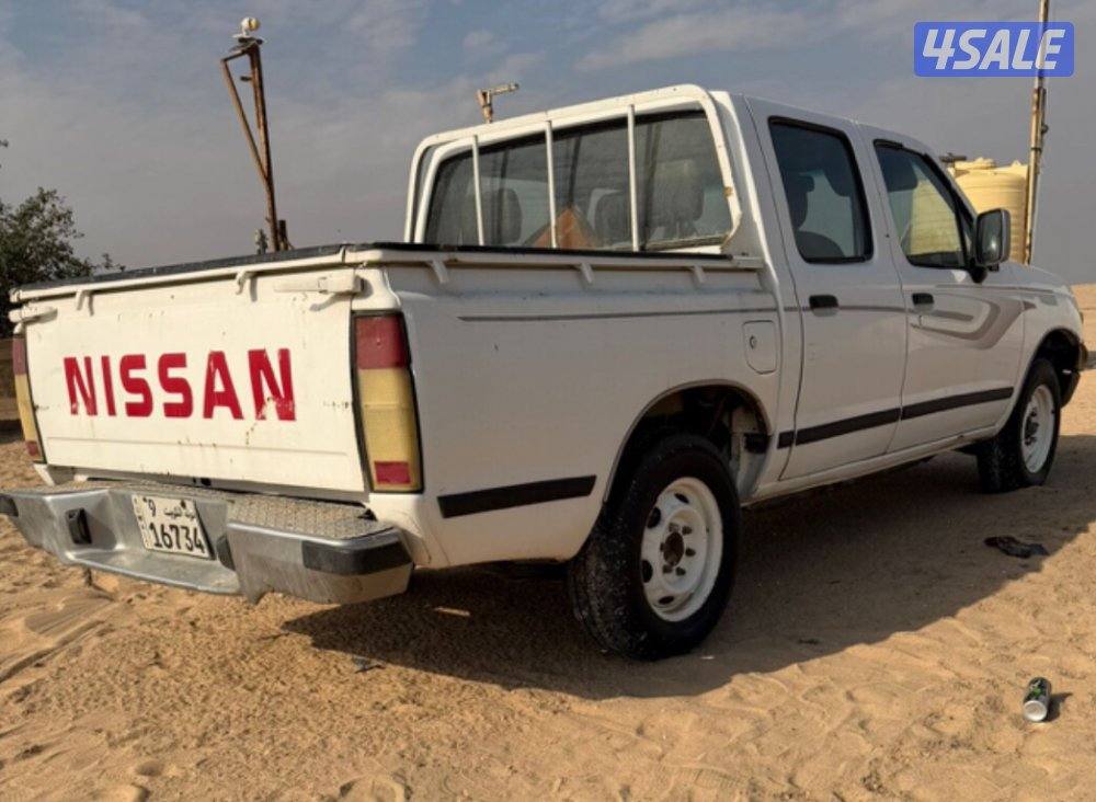 للبيع سيارة سكراب 26