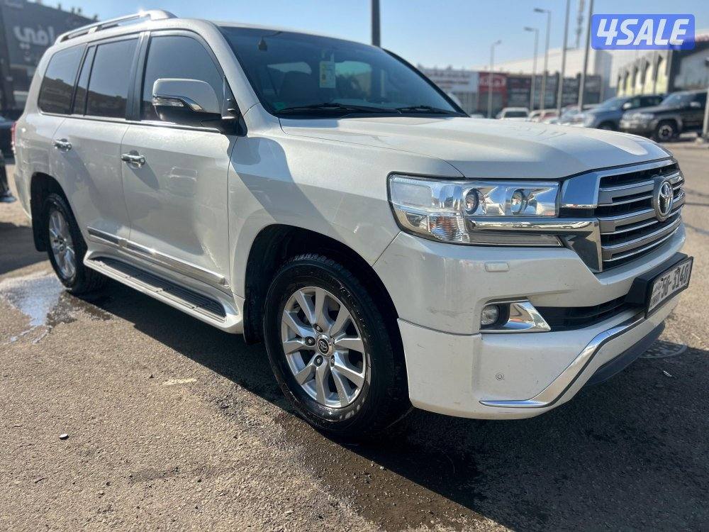 تويوتا لاند كروزر GX.R-V8
موديل 2018
ماشى 208.000 k.m
واردالساير.1