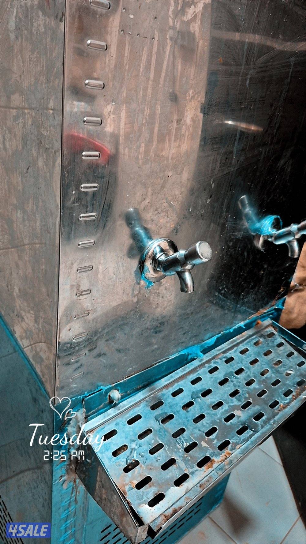 للبيع براد ماء3